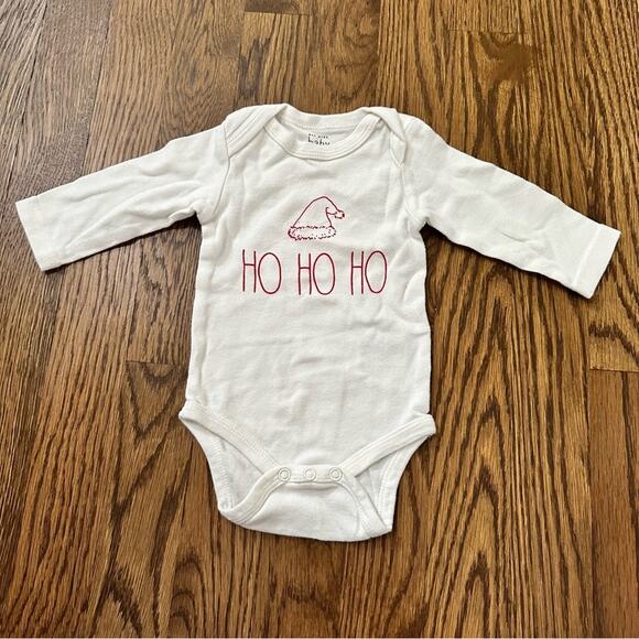 Rae Dunn Christmas onesie bundle, size 3-6 months (5 pieces) - Picture 2 of 11